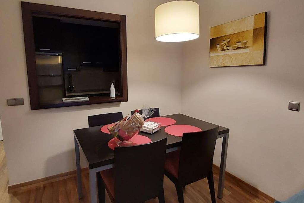 Elegante alojamiento con piscina a 200 m del mar. Apartamento Benalmádena Exterior foto